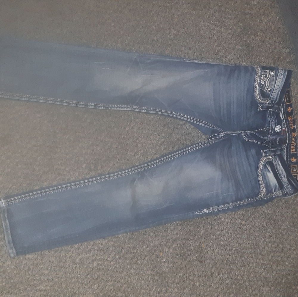 Rock revivals 25 and 27